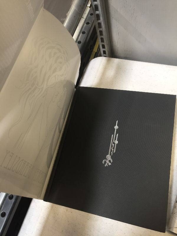 Photo 2 of Aubrey Beardsley: A Catalogue Raisonné (The Paul Mellon Center Series in British Art) Hardcover – March 17, 2016
