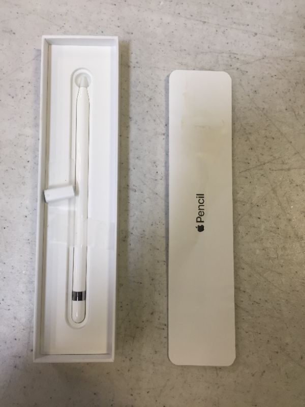 Photo 3 of Apple Pencil (1st Gen) Stylus for Select IPads Only - White (MK0C2AM/a)
