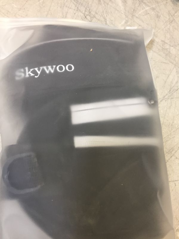 Photo 3 of SKYWOO RUNNING BELT HYDRATION WAIST PACK WITH WATR BOTTLE HOLDER FOR WOMEN MEN 3 POCKETS REFLECTIVE BLACK 