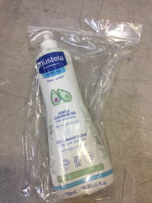 Photo 2 of Mustela Baby Gentle Cleansing Gel - Baby Hair & Body Wash - with Natural Avocado fortified with Vitamin B5 - Biodegradable Formula & Tear-Free – 25.35 fl. oz. --- EXP 05/2024
