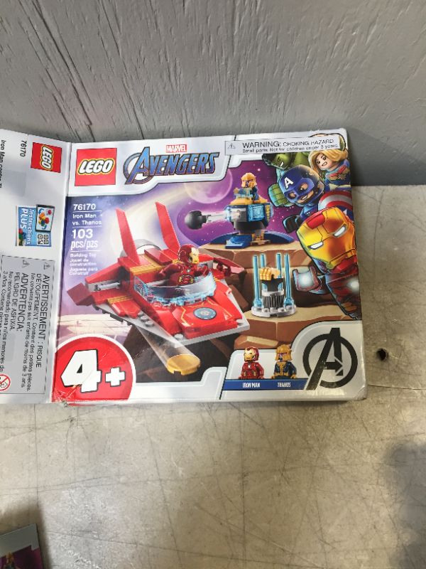 Photo 1 of LEGO Marvel Avengers Iron Man vs. Thanos Building Toy 76170

