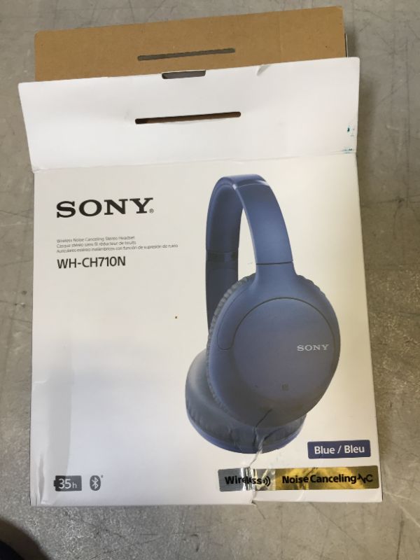 Photo 5 of Sony WH-CH710N - Headphones with mic - full size - Bluetooth - wireless - NFC - active noise canceling - 3.5 mm jack - blue---ITEM IS DIRTY---NO CABLES/CHARGER----
