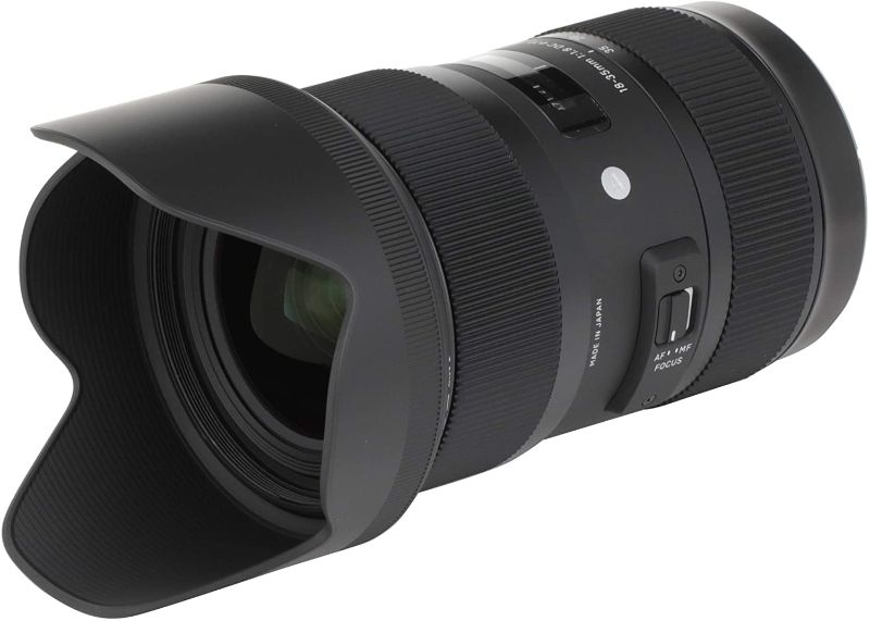 Photo 1 of Sigma 18-35mm F1.8 Art DC HSM Lens for Canon, Black (50981126)the lens is broken

