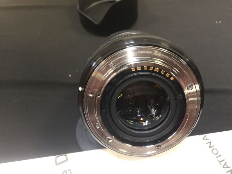 Photo 7 of Sigma 18-35mm F1.8 Art DC HSM Lens for Canon, Black (50981126)the lens is broken
