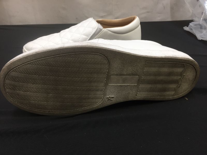 Photo 2 of (Dirty Sole)WOMEN'S SHOES US 7.5 White Model No MC--18106