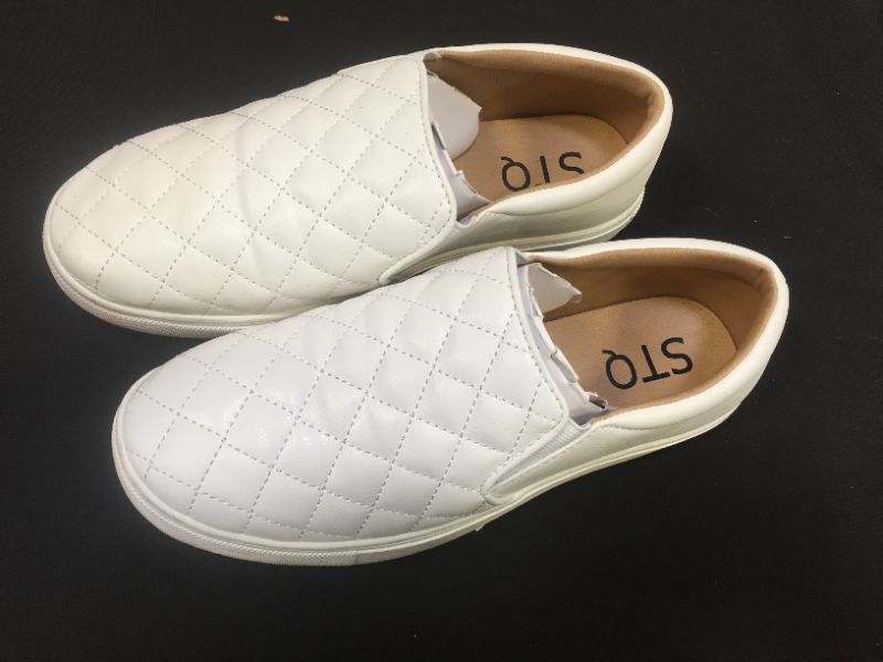 Photo 1 of (Dirty Sole)WOMEN'S SHOES US 7.5 White Model No MC--18106