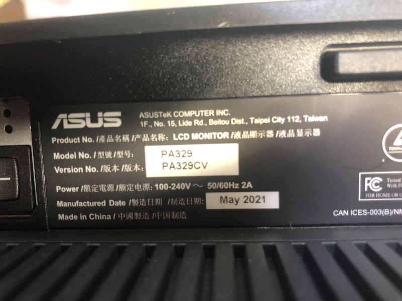 Photo 4 of ASUS ProArt Display 32” 4K HDR Monitor (PA329CV) - UHD (3840 x 2160), IPS, 100% sRGB/Rec.709, ?E < 2, Calman Verified, USB-C Power Delivery, DisplayPort, HDMI, USB 3.1 Hub, C-clamp, Height Adjustable
