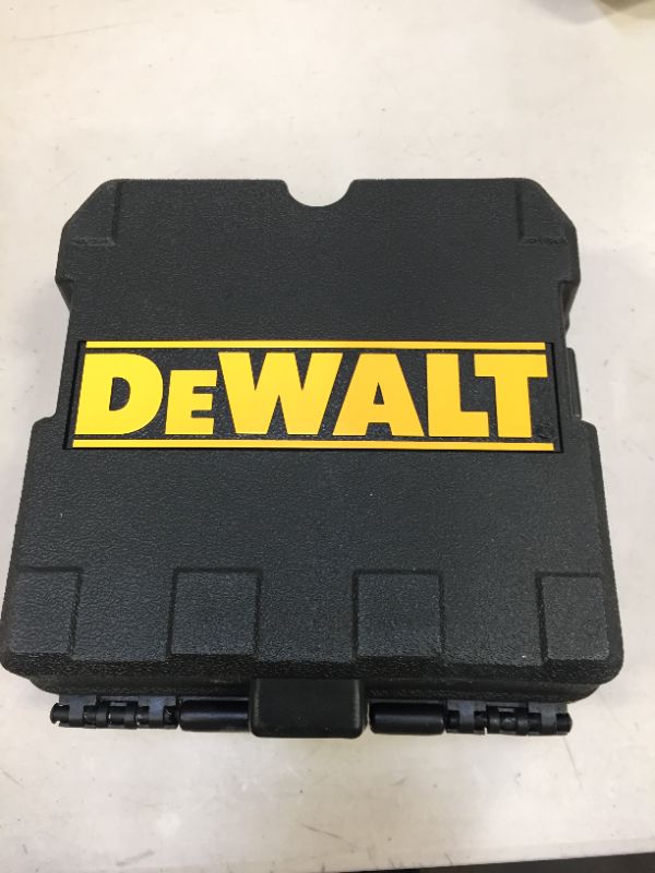 Photo 1 of 165 ft. Green Self-Leveling Cross Line Laser Level with (3) AAA Batteries & Case