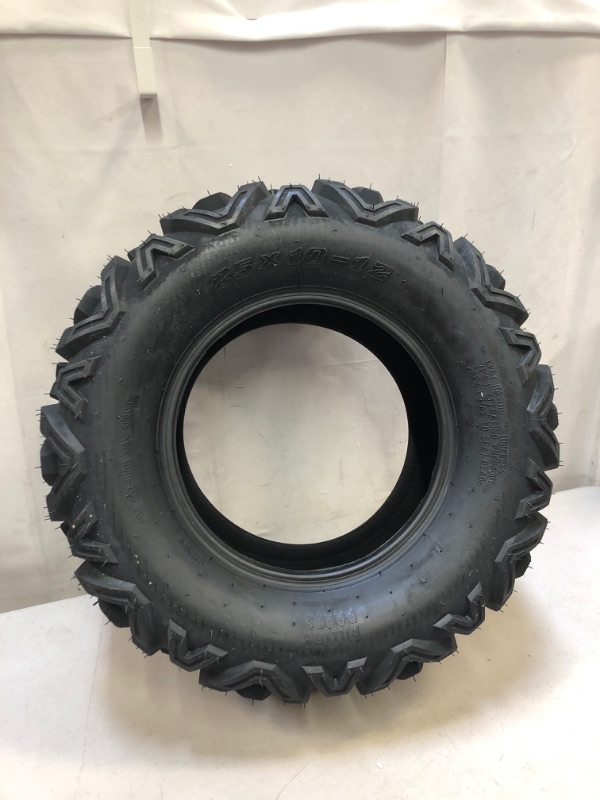 Photo 1 of 1 - 6PLY TUBELESS TIRE - 25 X 10 -12 