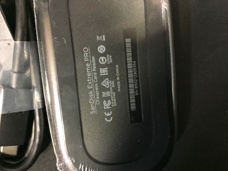 Photo 2 of SanDisk Extreme PRO CFexpress Card Reader - SDDR-F451-GNGNN
