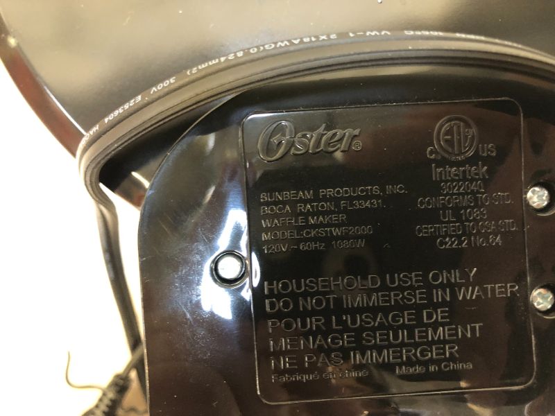 Photo 4 of Oster CKSTWF2000 Ss Belgian Waffle Maker
