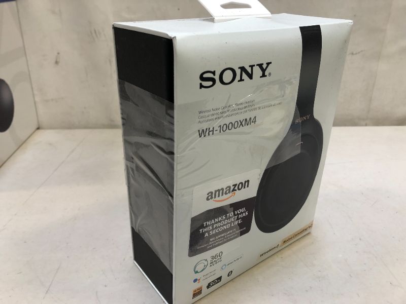 Photo 8 of Sony - WH-1000XM4 Wireless Noise-Cancelling Over-the-Ear Headphones - Black
