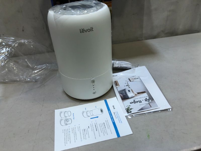 Photo 4 of Levoit Hydrate Your Air Ultrasonic Top-Fill Cool Mist 2 in 1 Humidifier & Diffuser