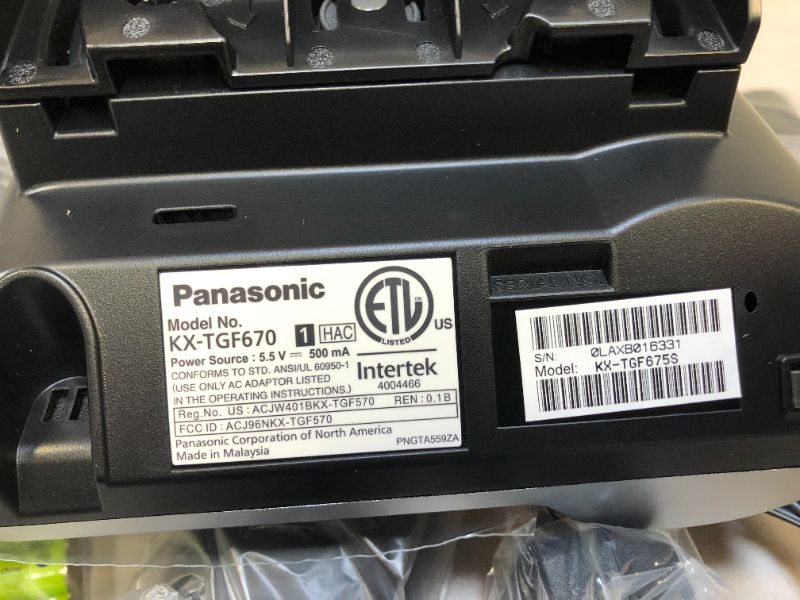 Photo 4 of Panasonic KX-TGF675 HD LINK2CELL Cordless Telephone with Digital Answering Machine  5 Handsets (BOX OPEN FOR PICTURE)