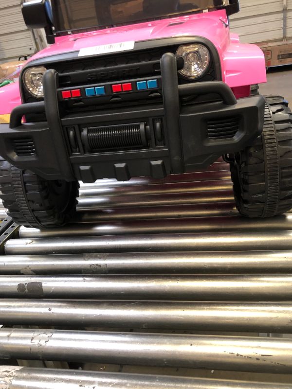 Photo 5 of Best Choice Products Kids 12V Ride On Truck, Battery Powered Toy Car w/ Spring Suspension, Remote Control, 3 Speeds, LED Lights, Bluetooth - Pink
steering is broken and wheel is unnattached - back handle bar broken and front windshield broken
