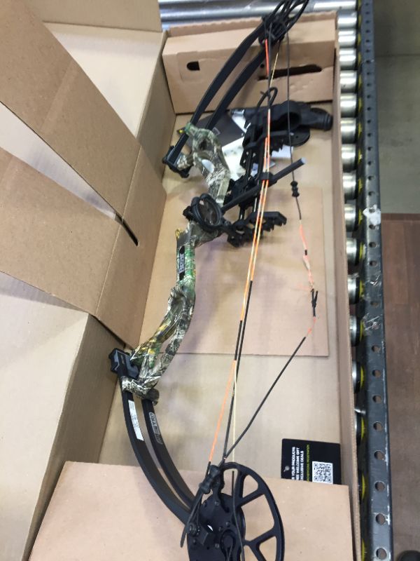 Photo 6 of Bear Archery Cruzer G2 Compound Bow with RealTree Edge Finish