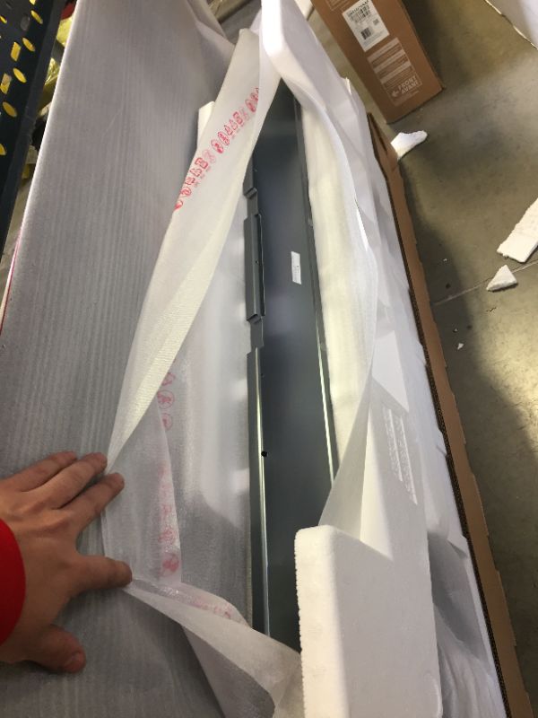 Photo 2 of LG 55" Class 4K UHD Smart OLED HDR TV - OLED55C1 PARTS ONLY