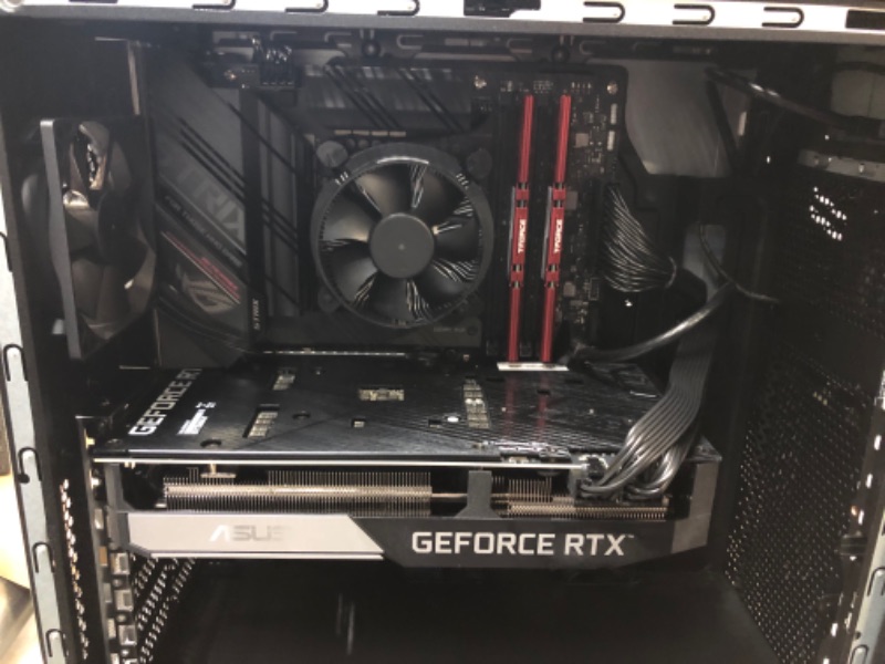 Photo 7 of ROG Strix GA15DK - PC de escritorio para juegos, AMD Ryzen 7 5800X, GeForce RTX 3070, 16 GB DDR4 RAM, 512 GB SSD + 1 TB HDD, Wi-Fi 5, Windows 10 Home