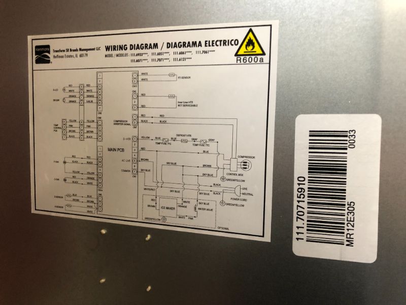 Photo 7 of Kenmore 70715 18 cu. ft. ENERGY STAR Top Freezer Refrigerator with Ice Maker Pre-Installed - Finger Print Resistant Stainless Steel
