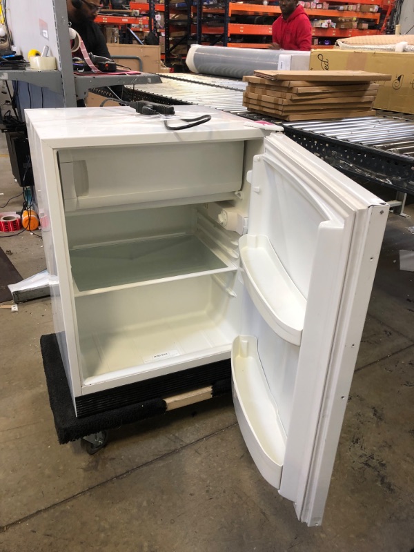 Photo 1 of Summit 20 Inch Wide 2.68 Cu. Ft. Compact Refrigerator