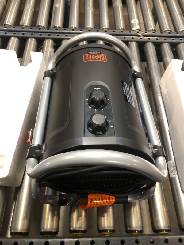 Photo 3 of BLACK+DECKER Utility 1500W Heater