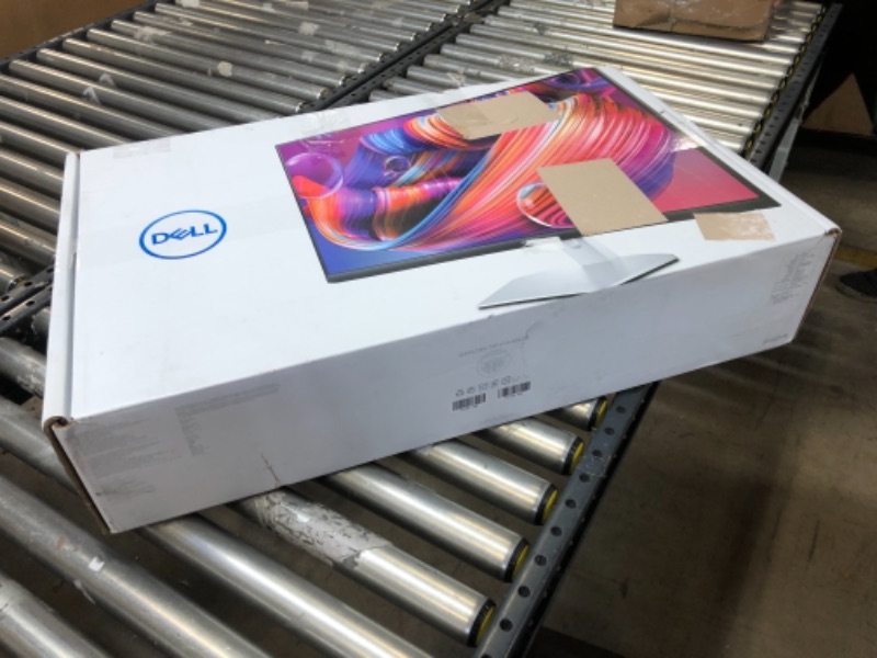 Photo 1 of Dell S3222HN 32-inch FHD 1920 x 1080 at 75Hz Curved Monitor, 1800R Curvature, 8ms Grey-to-Grey Response Time (Normal Mode), 16.7 Million Colors, Black 