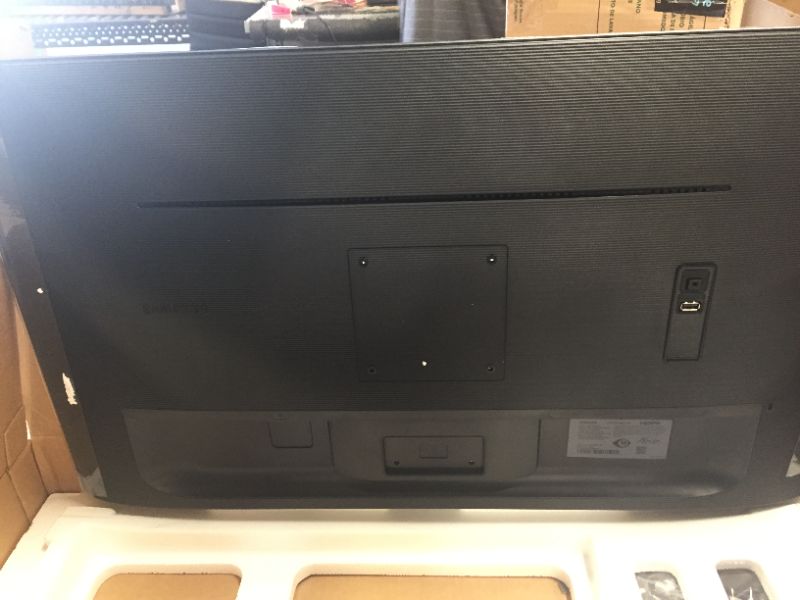 Photo 1 of 32” S70A UHD High Resolution Monitor
