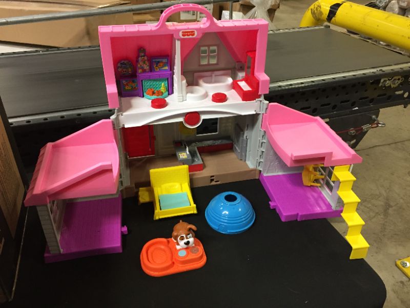 Photo 2 of Fisher-Price Little People Big Helpers Home, Pink
