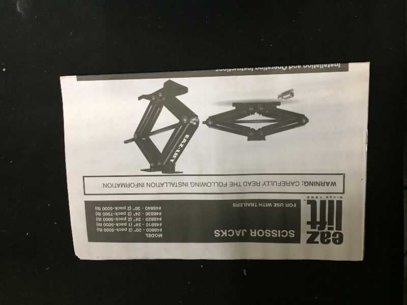 Photo 4 of Eaz-Lift 24" RV Stabilizing Scissor Jack, Fits Pop-Up Campers and Travel Trailers - Pack of 2 (5,000lb rating) - 48820
