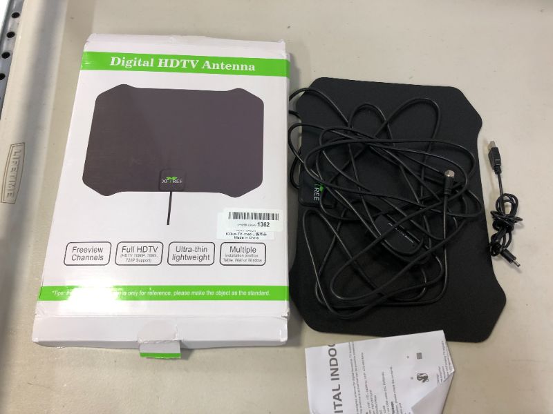 Photo 2 of xftree digital hdtv antenna