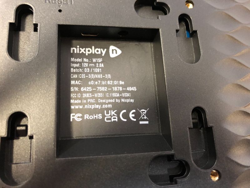 Photo 1 of NIXPLAY SMART PHOTO FRAME 15-INCH BLACK (PICTURES ON ITEM, USED BUT LOOKS NEW)