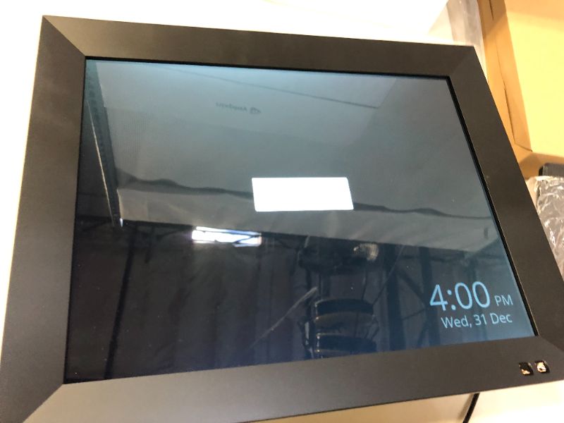 Photo 1 of NIXPLAY SMART PHOTO FRAME 15-INCH BLACK (PICTURES ON ITEM, USED BUT LOOKS NEW)