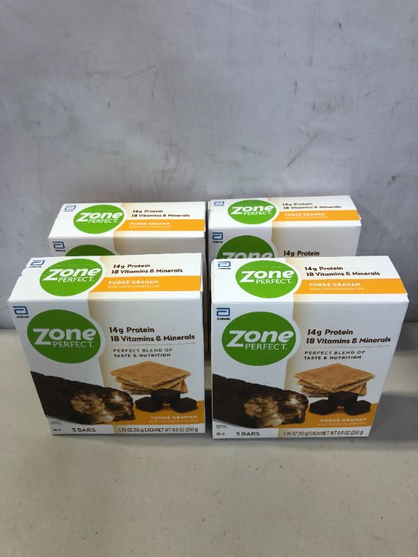 Photo 2 of ZonePerfect Nutrition Snack Bars, Fudge Graham, 1.76 oz, 5 ct (4 pack, 20 total) best by 03.01.2022