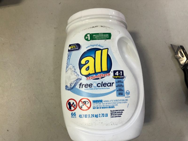 Photo 2 of All Mighty Pacs Laundry Detergent, Free Clear for Sensitive Skin, Tub, 60 Count
