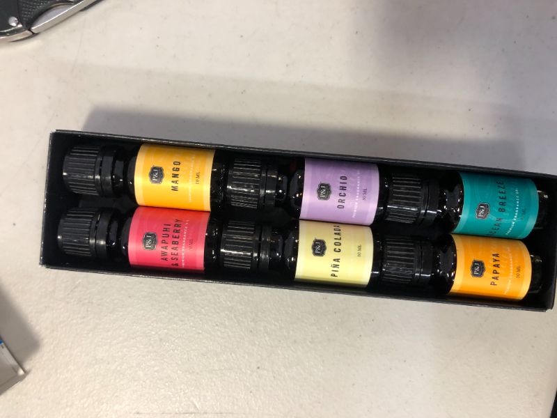 Photo 1 of 6 pcs assorted essential oils set 