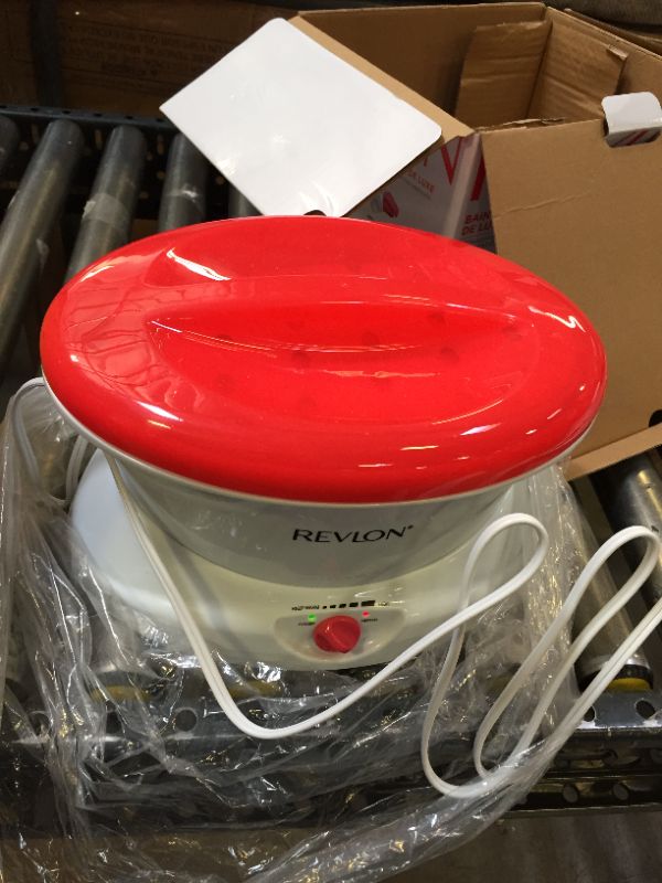 Photo 1 of  Revlon Spa Moisture Stay Paraffin Wax Bath