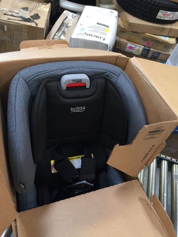 Photo 2 of Britax Boulevard ClickTight Convertible Car Seat, Circa
