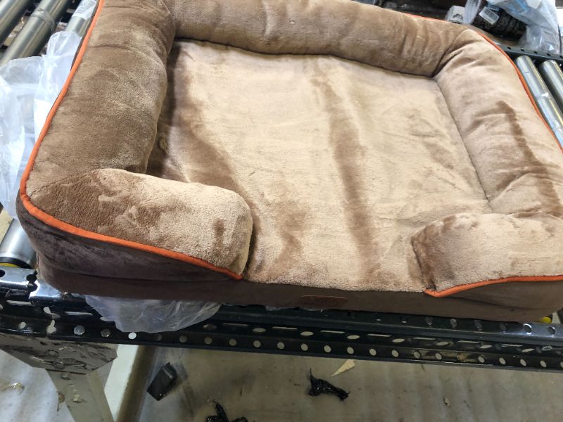 Photo 1 of 27 x 22 inches dog bed 