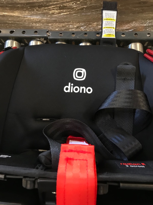 Photo 3 of Diono Radian 3R All-in-One Convertible Car Seat
