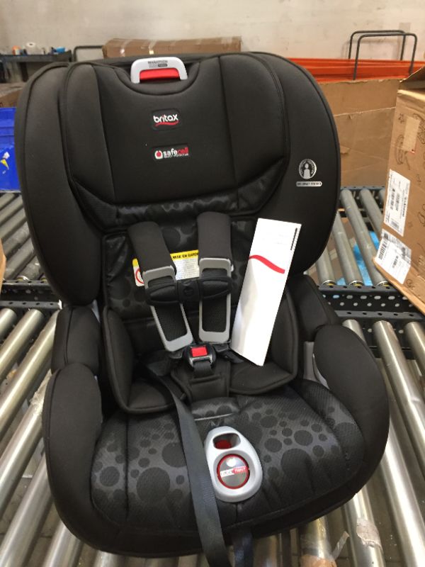 Photo 2 of Britax Marathon ClickTight Convertible Car Seat, Bubbles [Amazon Exclusive]
