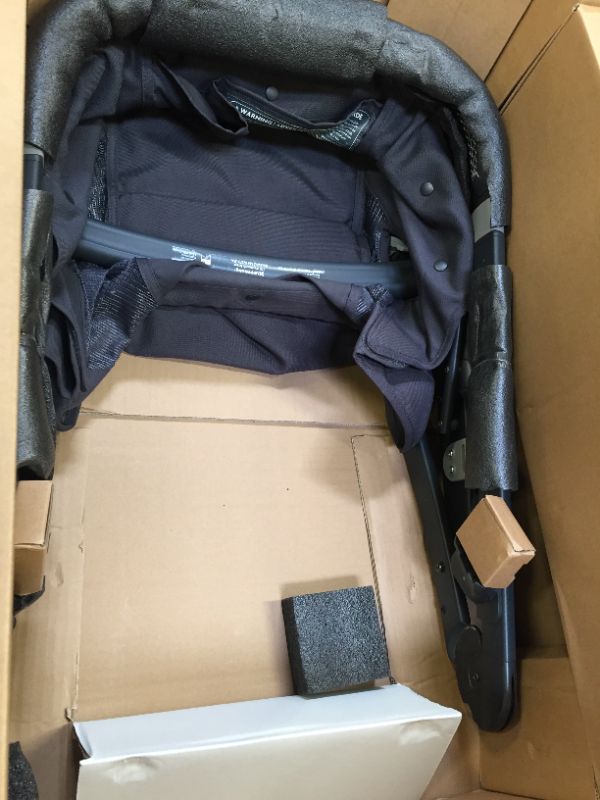 Photo 1 of UPPAbaby VISTA V2 Stroller - JAKE (black/carbon/black leather)
