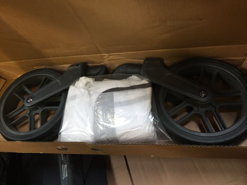 Photo 1 of UPPAbaby VISTA V2 Stroller - JAKE (black/carbon/black leather)
