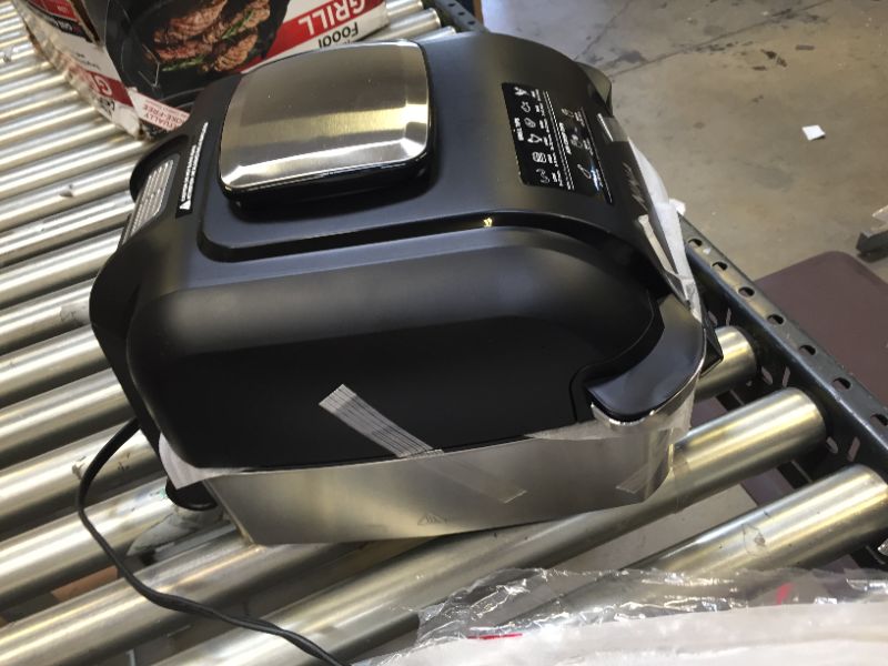 Photo 1 of Ninja AG301 Foodi 5-in-1 Indoor Grill with 4-Quart Air Fryer
