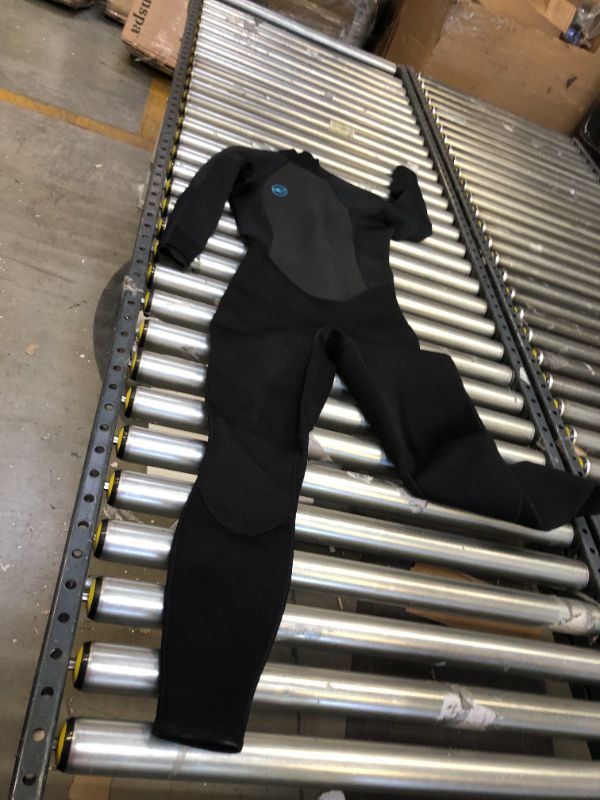 Photo 1 of O'Neill 3?/2 Reactor wet suit  8s 