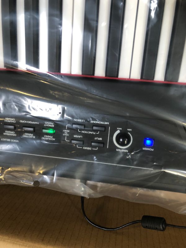 Photo 3 of Alesis Recital 61 Piano Keyboard
