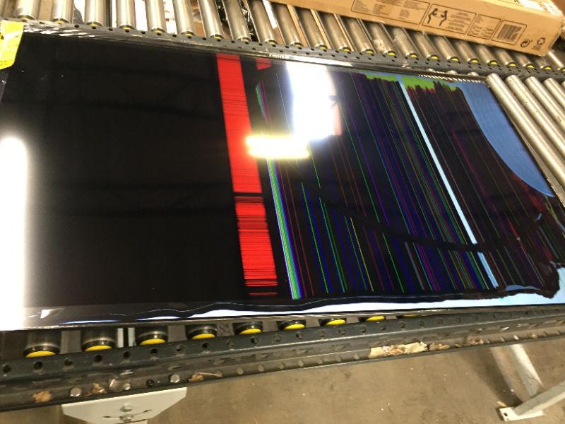 Photo 2 of SANSUI 50" Class 4K UHD Android Smart LED TV (SELLING FOR PARTS )
