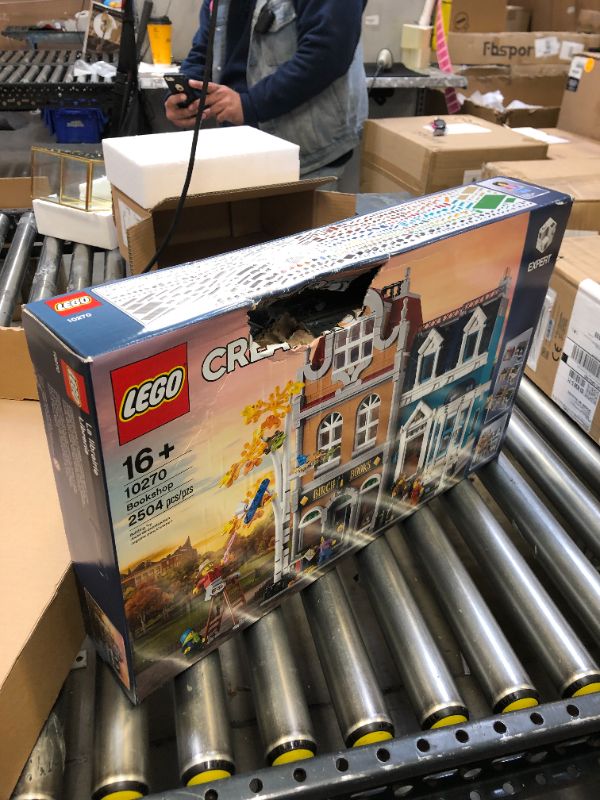 Photo 1 of LEGO Creator Expert Bookshop 10270 Modular Building Kit, Big Set and Collectors Toy for Adults, (2,504 Pieces)
