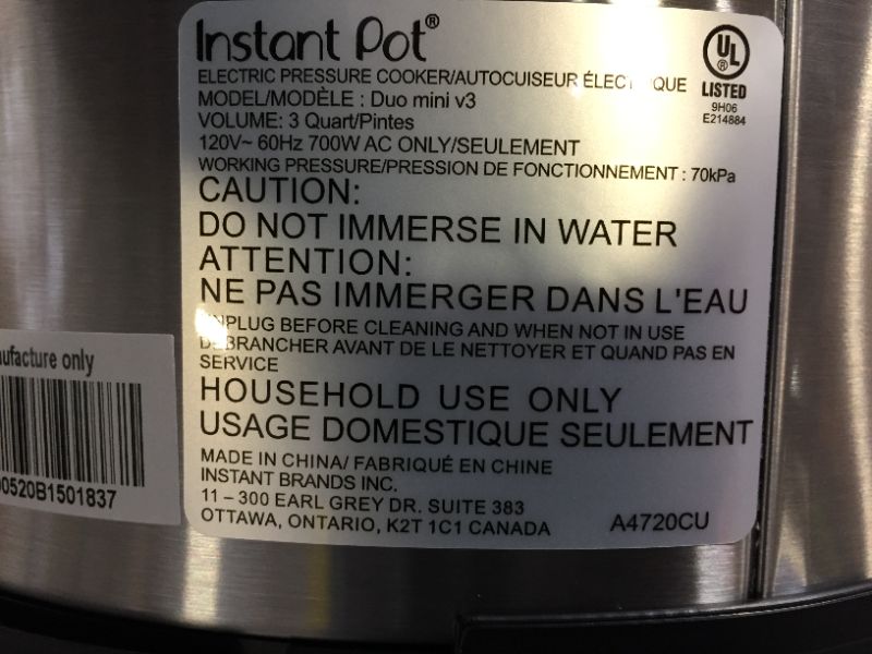 Photo 4 of Instant Pot Duo 7-in-1 Electric Pressure Cooker, Slow Cooker, Rice Cooker, Steamer, Sauté, Yogurt Maker, Warmer & Sterilizer, 3 Quart, Stainless Steel/Black
(( DENT ON THE SIDE ))