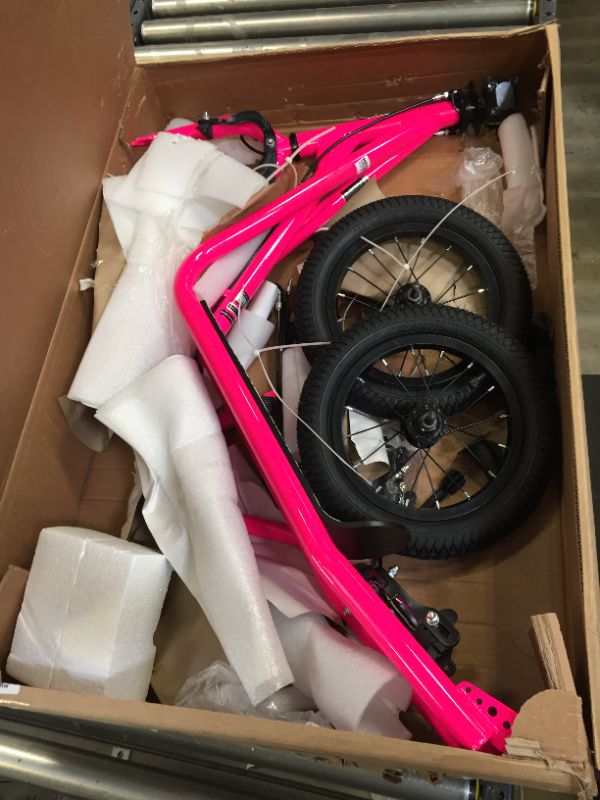 Photo 1 of Mongoose Expo Youth Scooter, Front and Rear Caliper Brakes, Rear Axle Pegs, 12-Inch Inflatable Wheels, Non Electric
