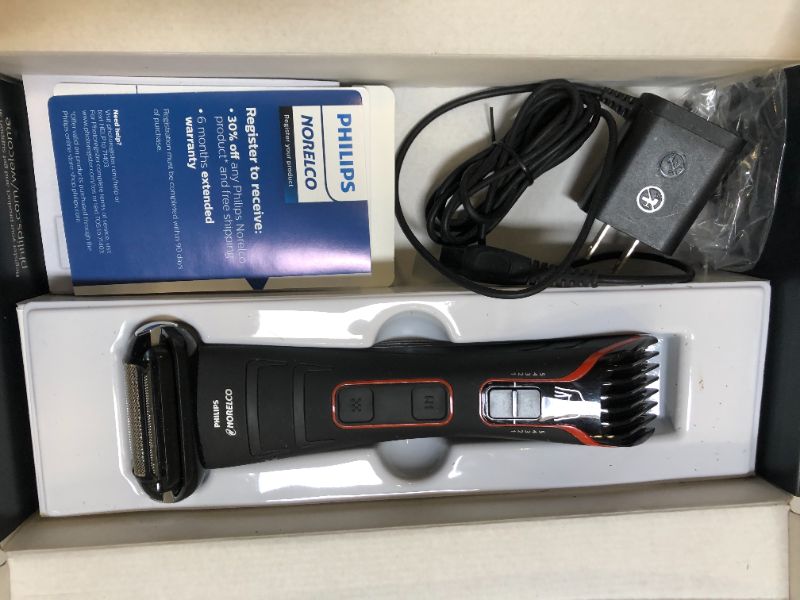 Photo 3 of Bodygroom Series 7000 (BG7030/49) Showerproof Dual-sided Body Trimmer & Shaver